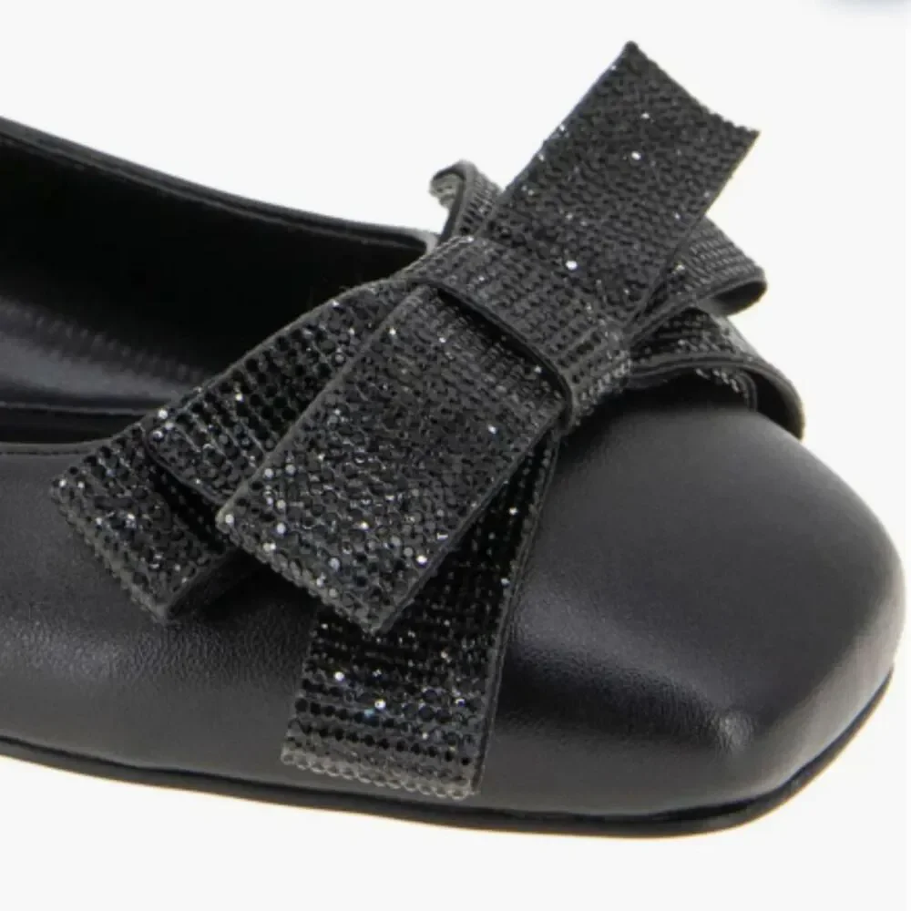 BCBGeneration Haniba bow ballet flat